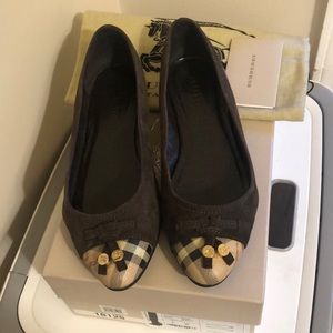 Burberry flats